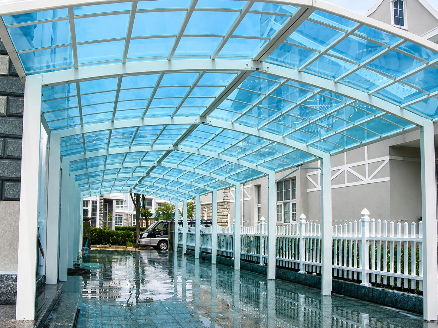 Polycarbonate covered walkway